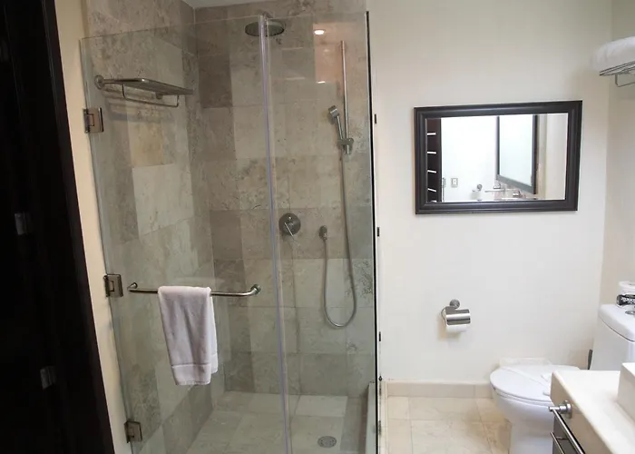 Aparthotel El Faro Ground Level Reef 106